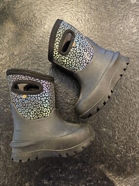 Bogs Kids Black Boots with Iridescent Leopard Print